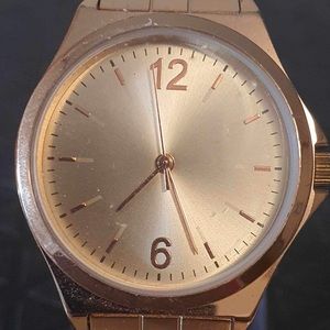 🦋10/$20🦋 Goldtone Stainless Steel Women's Watch